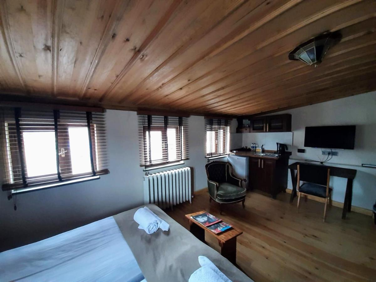 Marıa Balat Hotel Istanbul Bagian luar foto